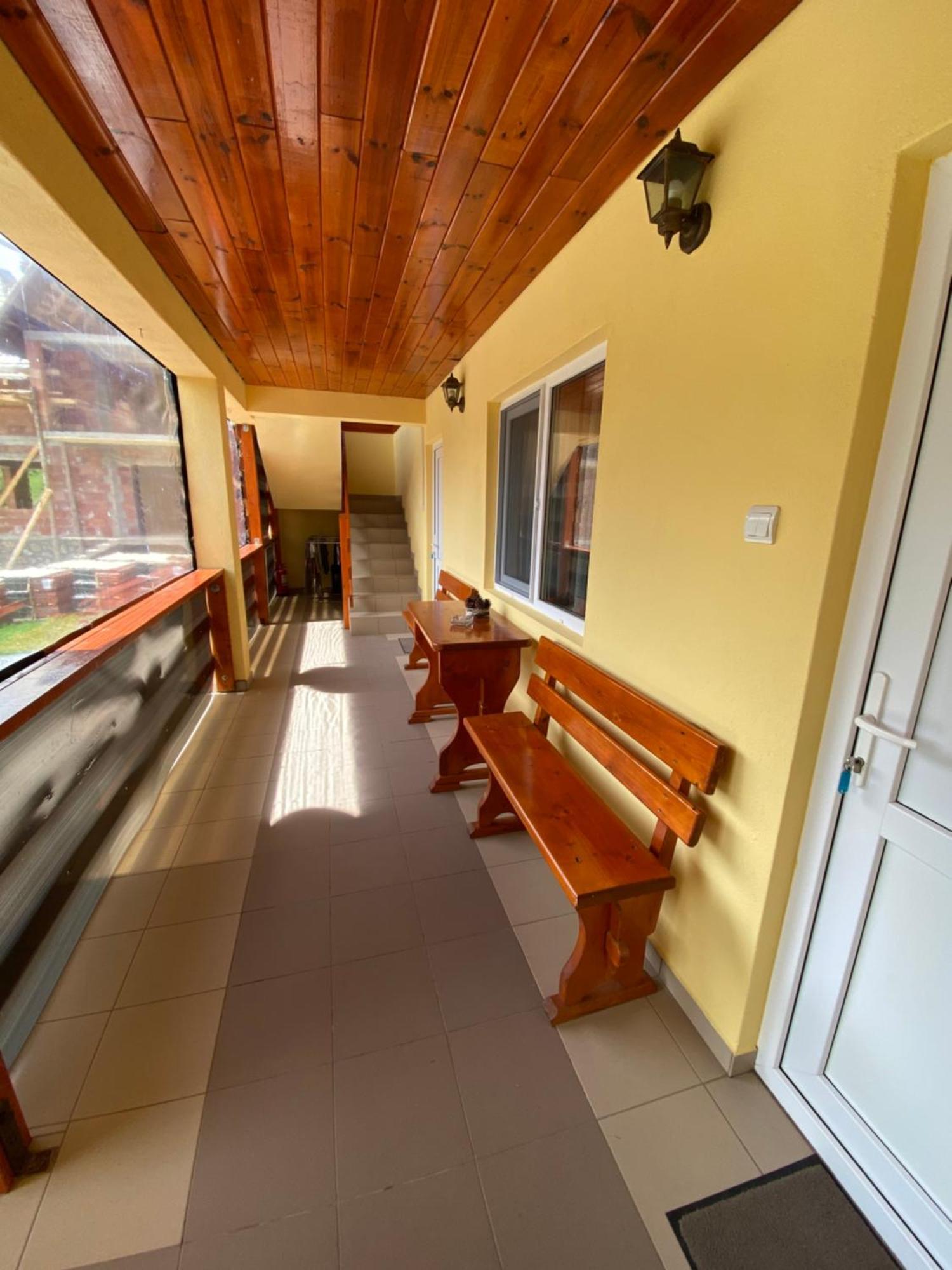 Pensiunea Maria Lacul Roşu Exterior foto
